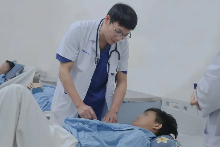 Nam thanh niên mắc bệnh lý tim mạch nguy hiểm thường chỉ gặp ở người cao tuổi