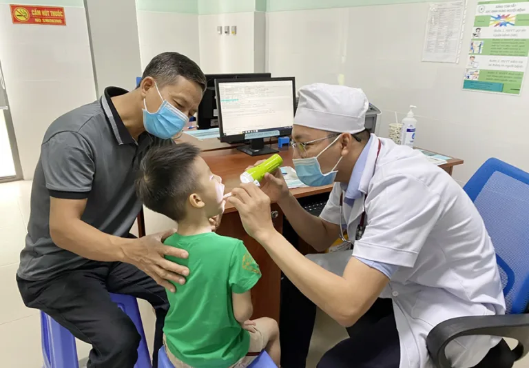 Khuyến cáo phòng bệnh hô hấp gia tăng